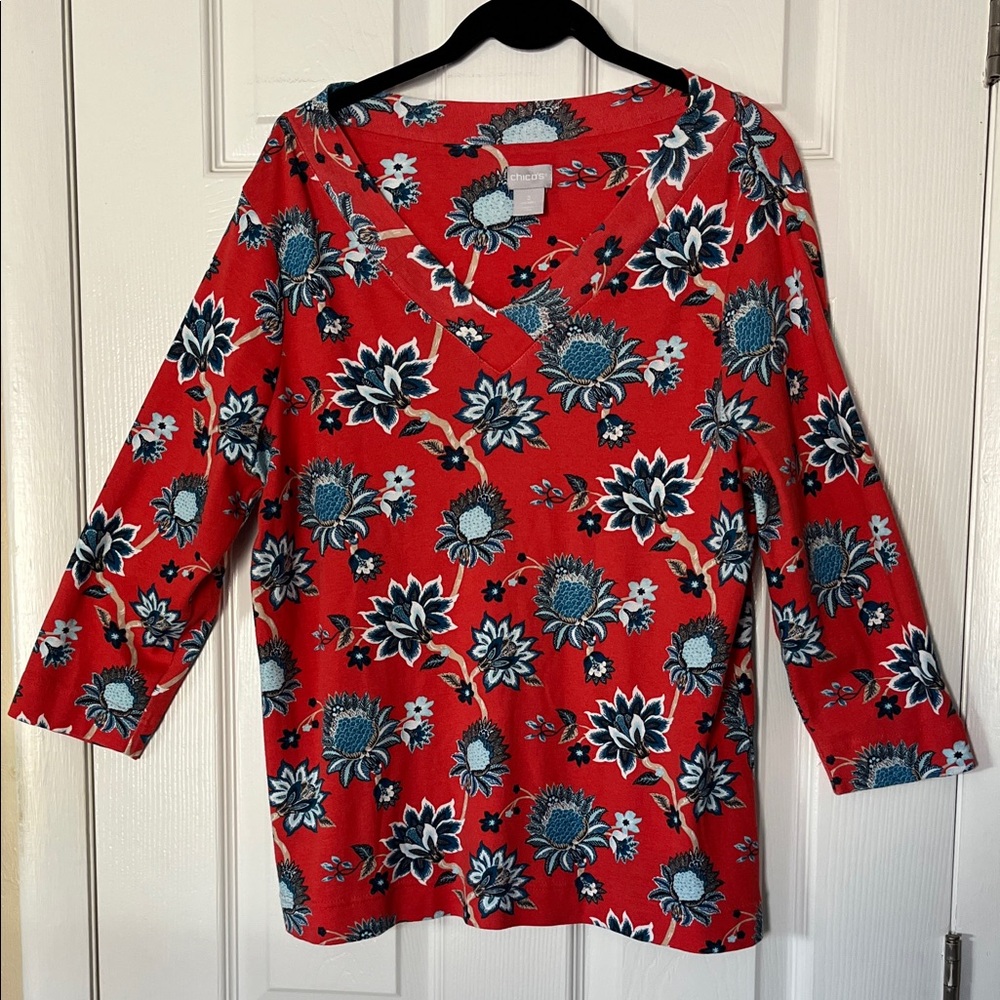 Chicos 100% Pima cotton pullover top red blue floral V-neck  3/4 sleeve NWIT LG